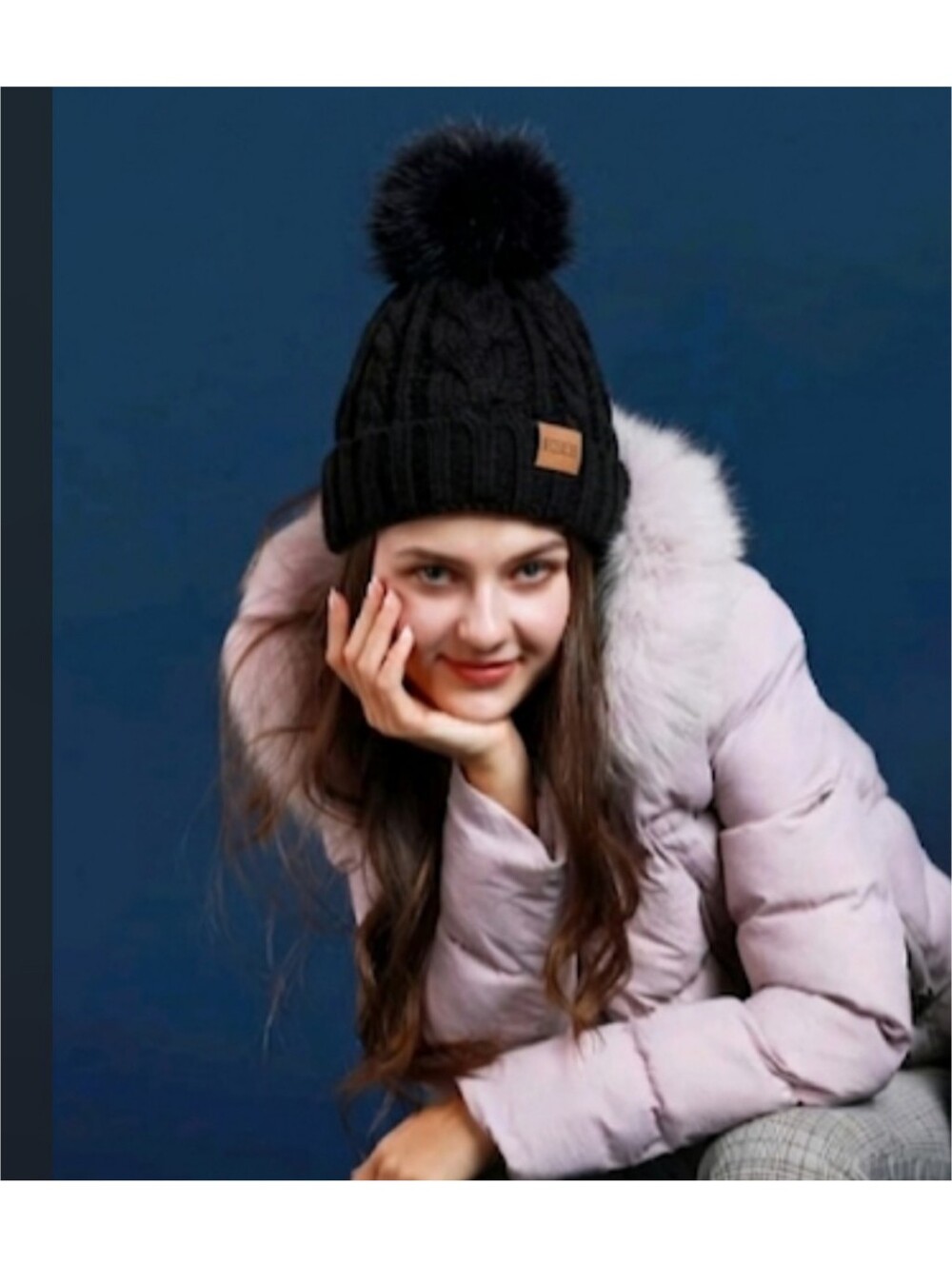 REDESS Black Woman's Cable Knit Winter Beanie with Faux Fur Pom Pom NWT